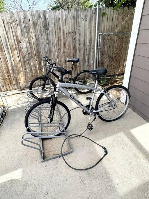 Walk To The Alamodome! Sleeps 6, Pet Friendly Leilighet San Antonio Eksteriør bilde